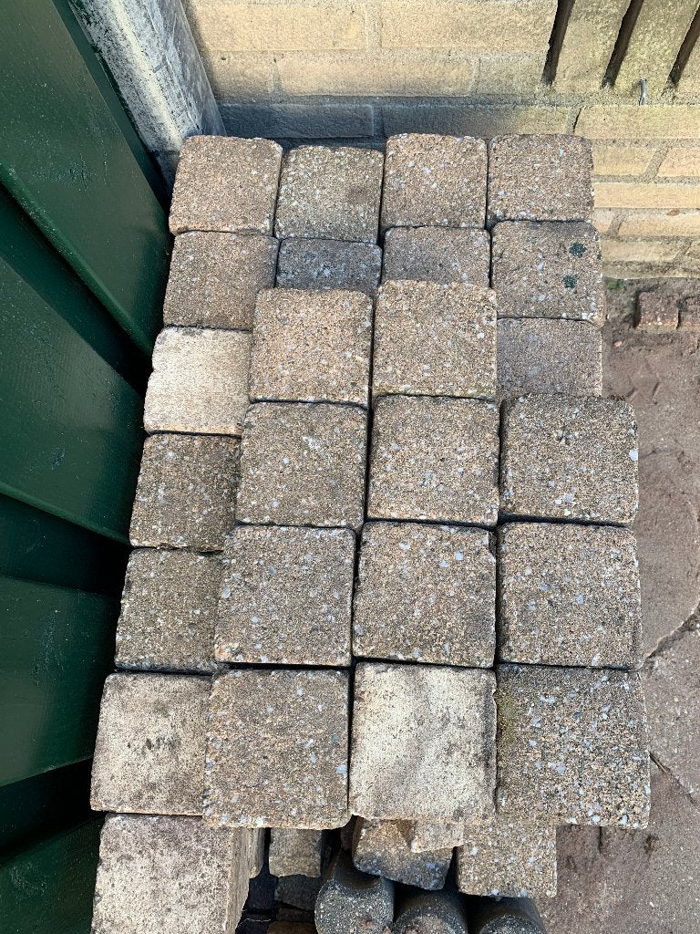 Tegels voor tuin gratis af te halen, Ophalen, Gebruikt, 5 tot 10 m², Beton