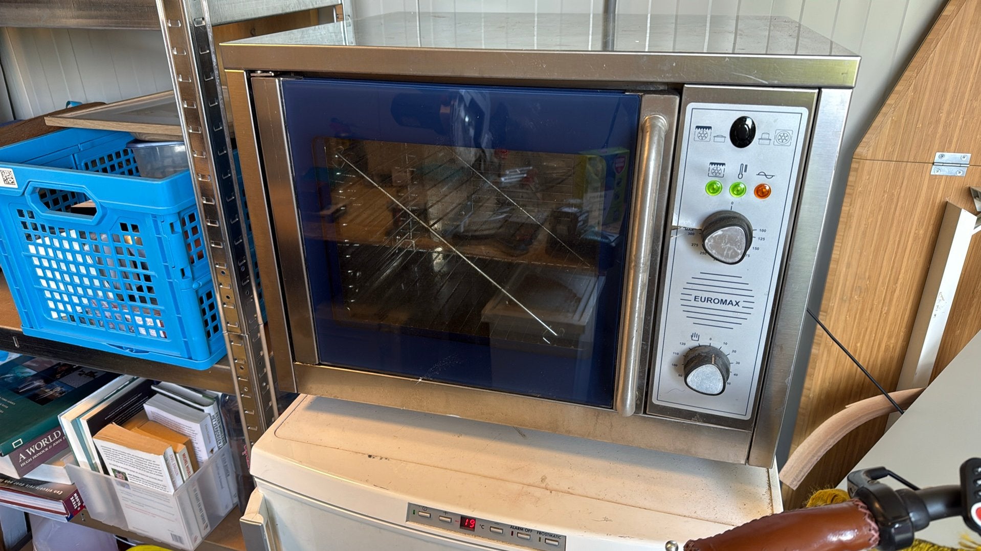 Euromax compacte heteluchtoven / grill, Ophalen, Minder dan 45 cm, Gebruikt, 60 cm of meer