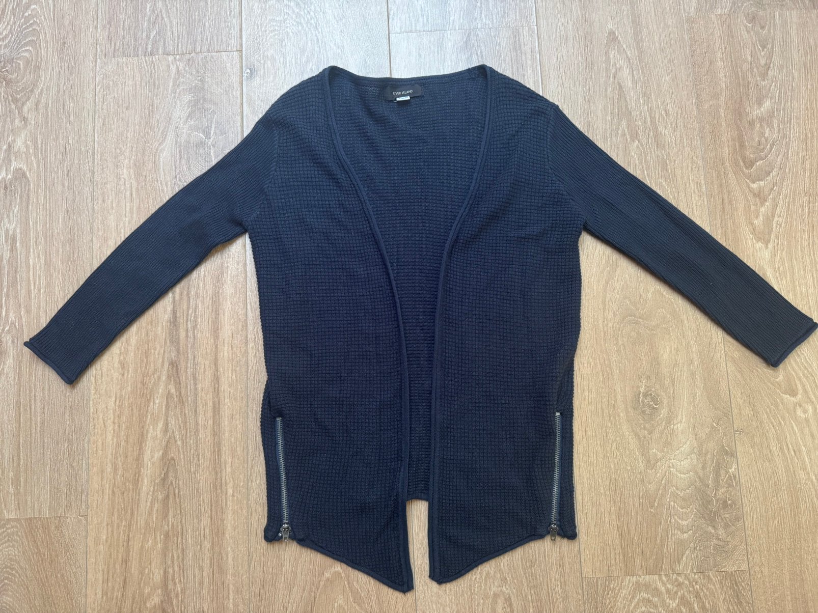 River Island jongens vest blauw maat 116, Ophalen of Verzenden, Gebruikt, Jongen, Trui of Vest
