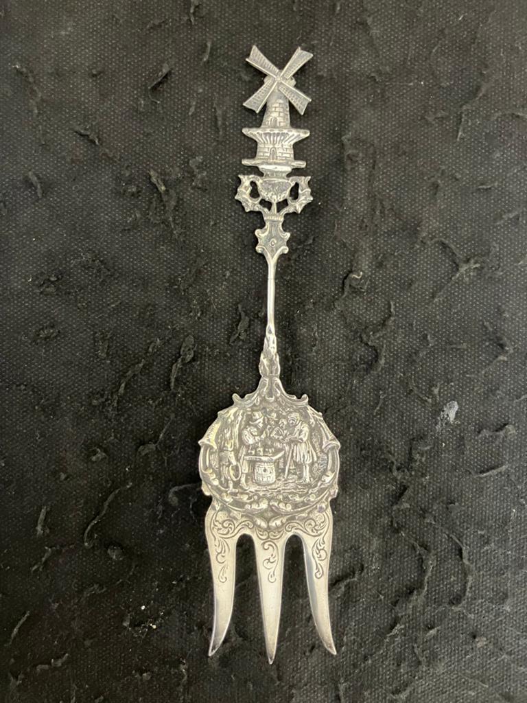 Antieke cake vork serveervork waarschijnlijk Alpaca, Antiek en Kunst, Antiek | Goud en Zilver, Ophalen of Verzenden, Zilver