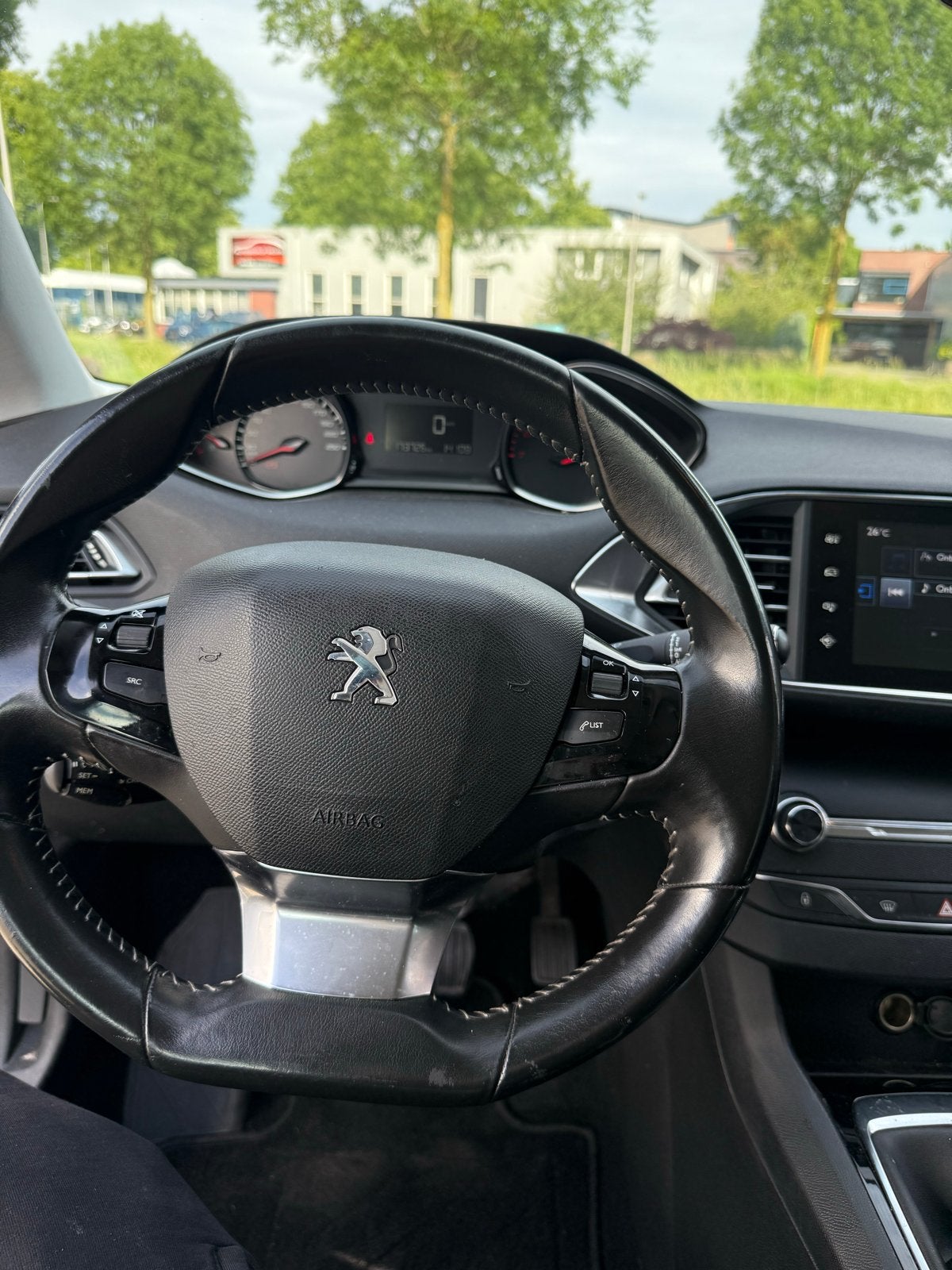 Peugeot 308 1.2VTI 60/82 5-D 2014 Blauw, Voorwielaandrijving, 40 €/maand, 750 kg, 1199 cc