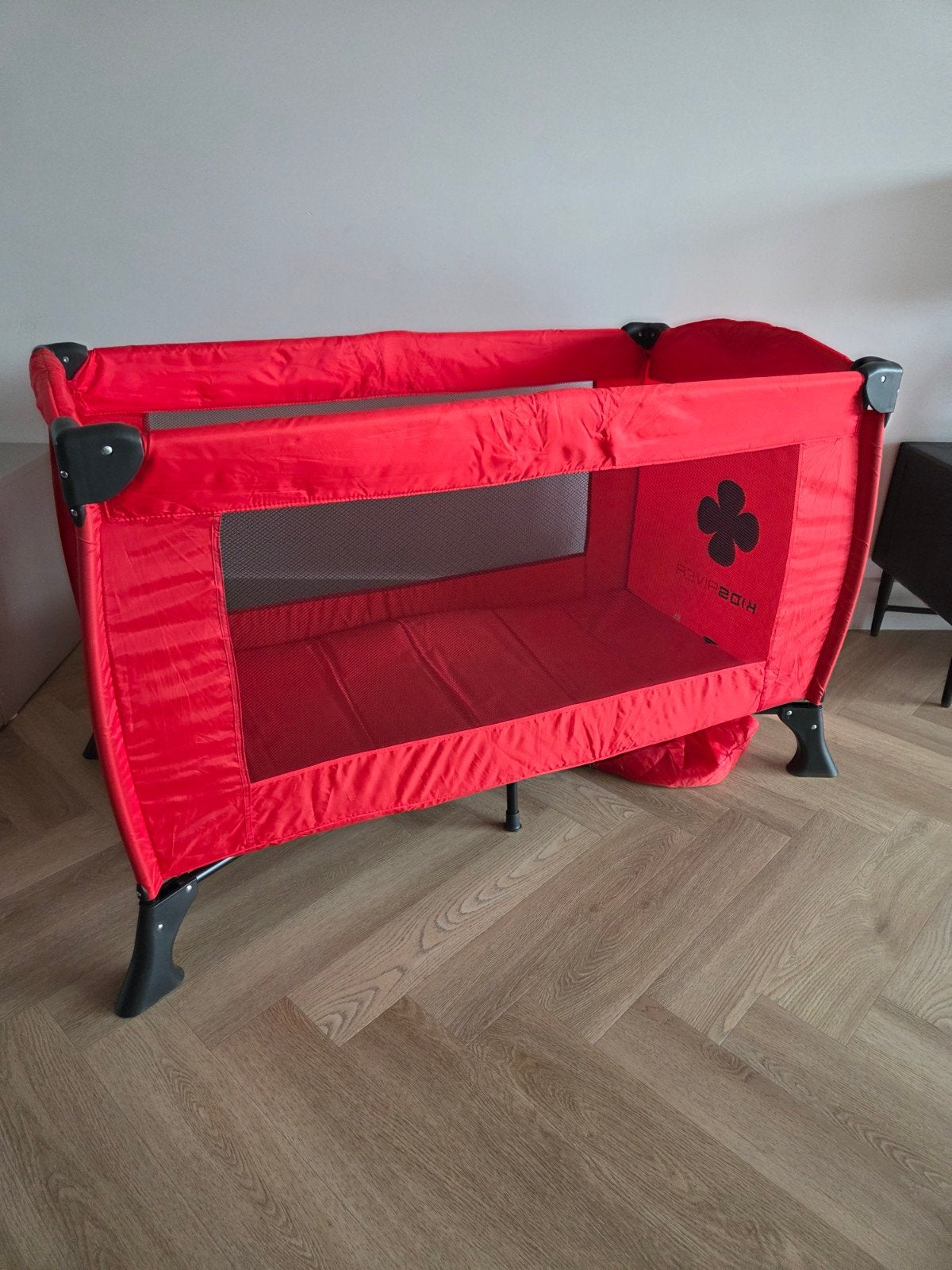 Kidsriver Reisbedje Rood - Compact en Handig, Huis en Inrichting, Ophalen, Gebruikt, Eenpersoons, Overige maten