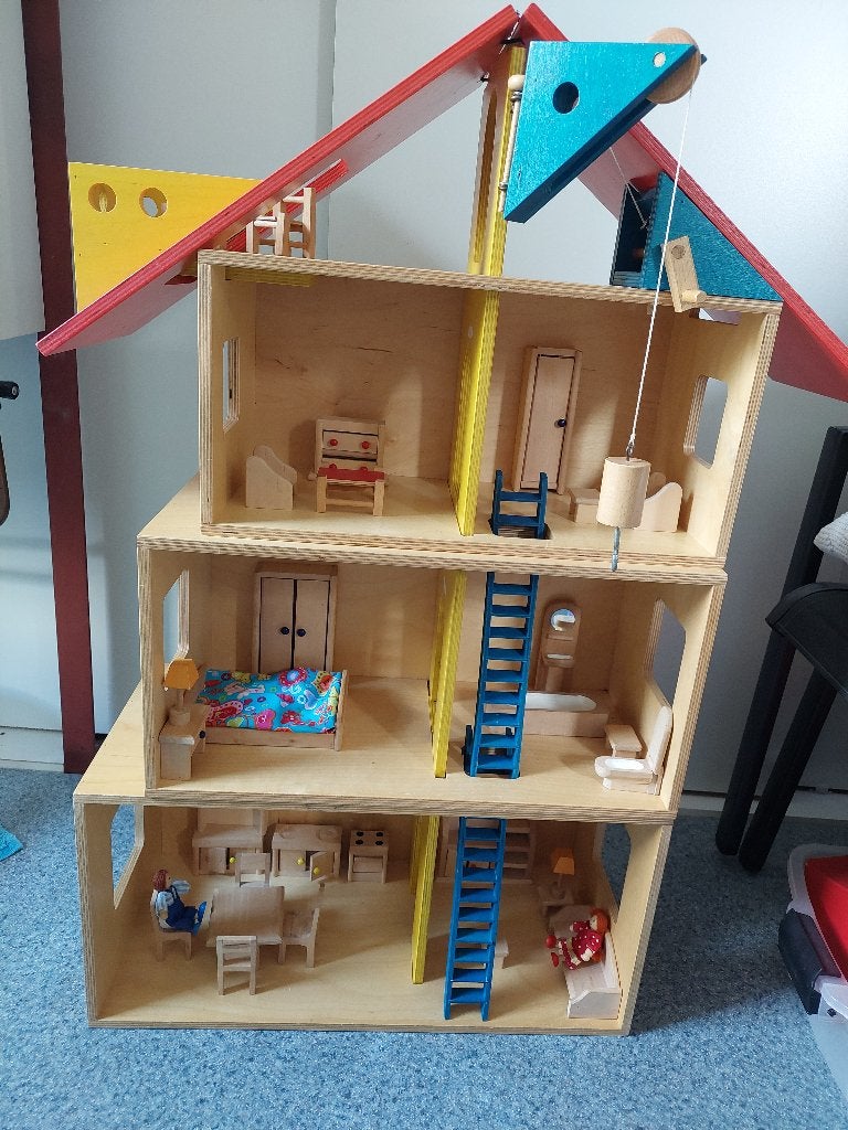 Houten poppenhuis, Ophalen, Gebruikt, Poppenhuis