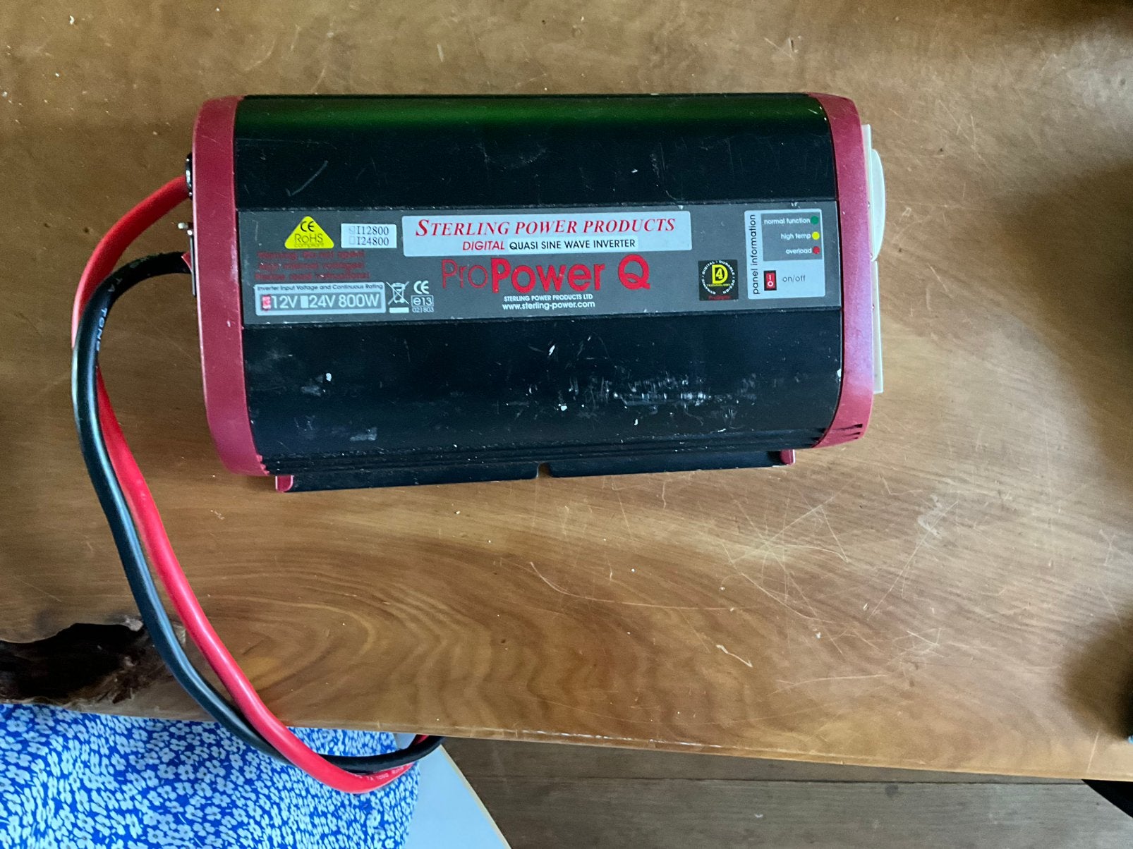 Sterling Power ProPower Q 12V/24V 800W omvormer, Ophalen of Verzenden, Gebruikt, Overige typen