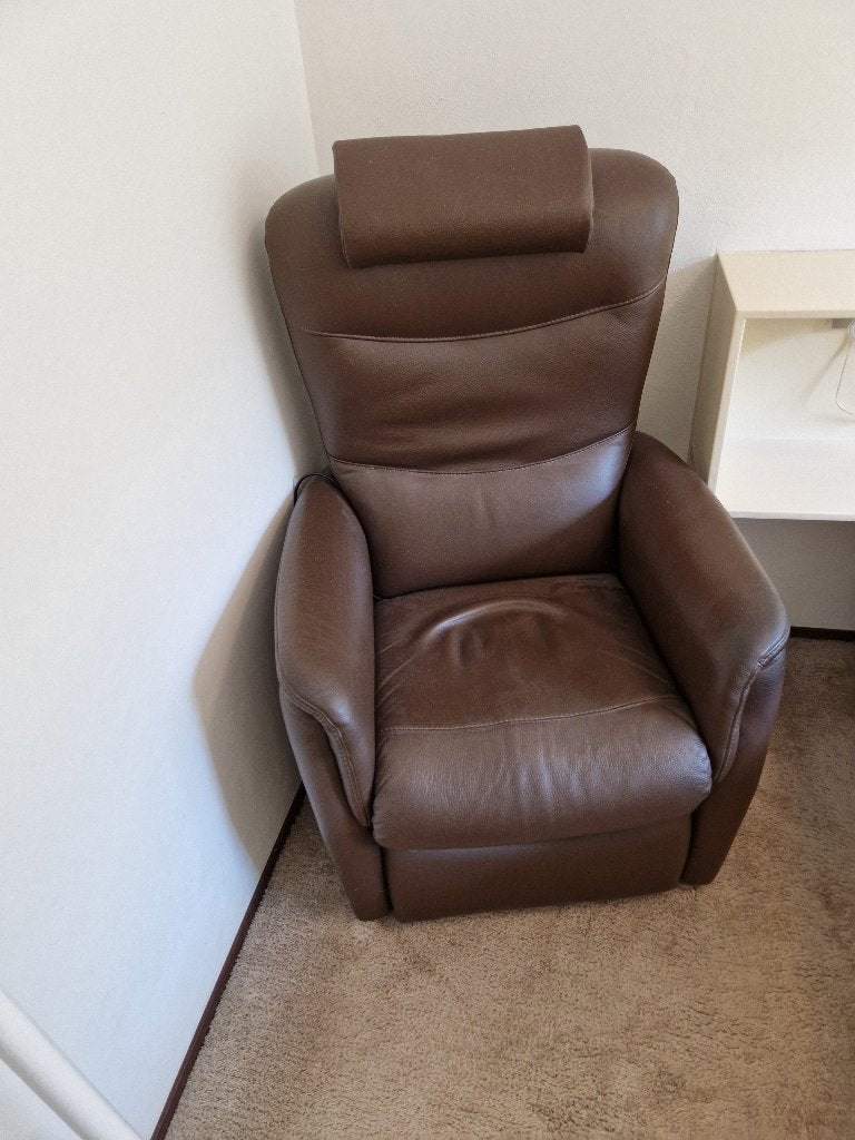 Sta op stoel, Huis en Inrichting, Fauteuils, Ophalen, Gebruikt, 50 tot 75 cm, Leer