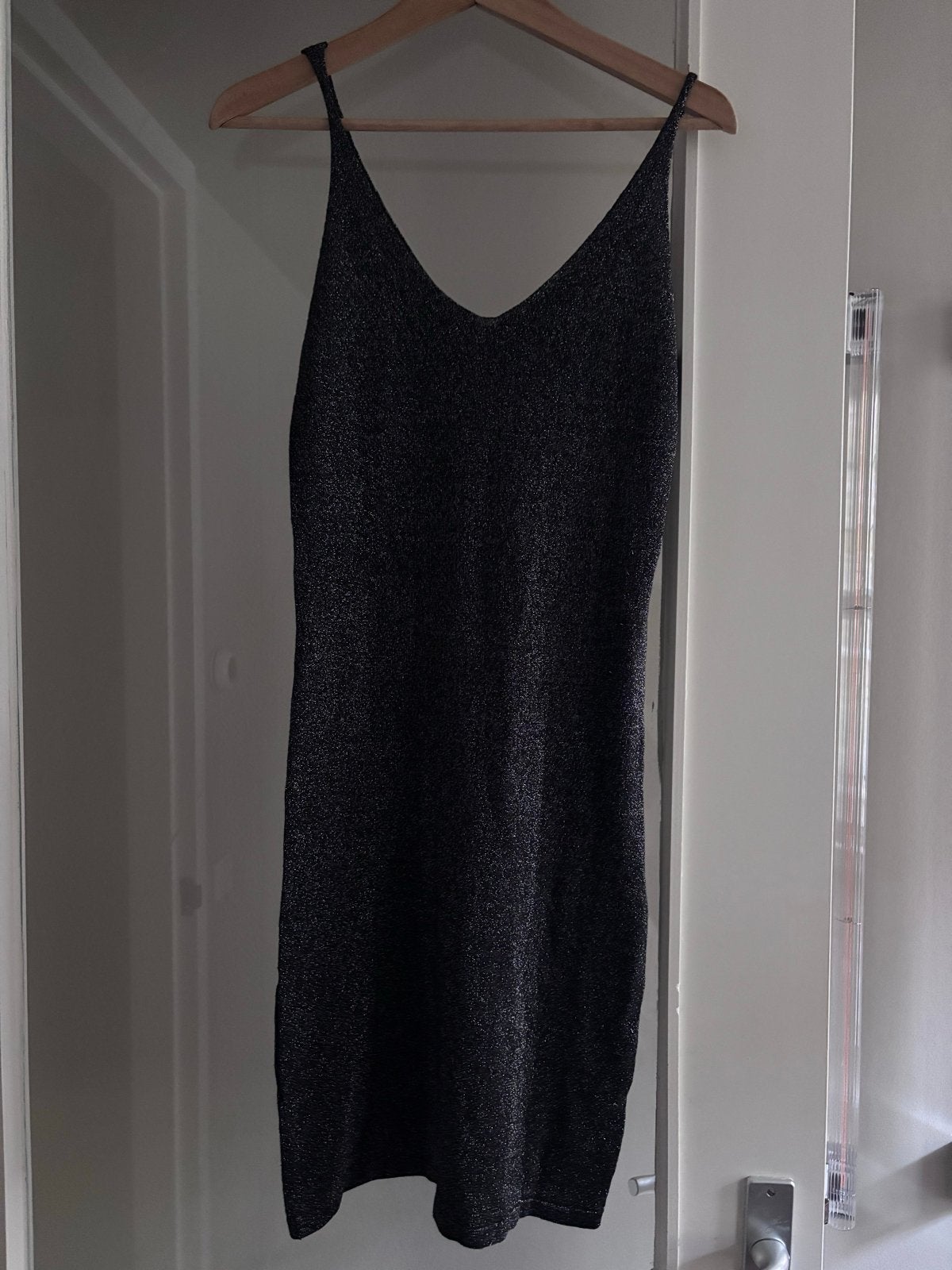 Loavies glitter jurk maat L, Zwart, Maat 42/44 (L), Ophalen of Verzenden, Zo goed als nieuw