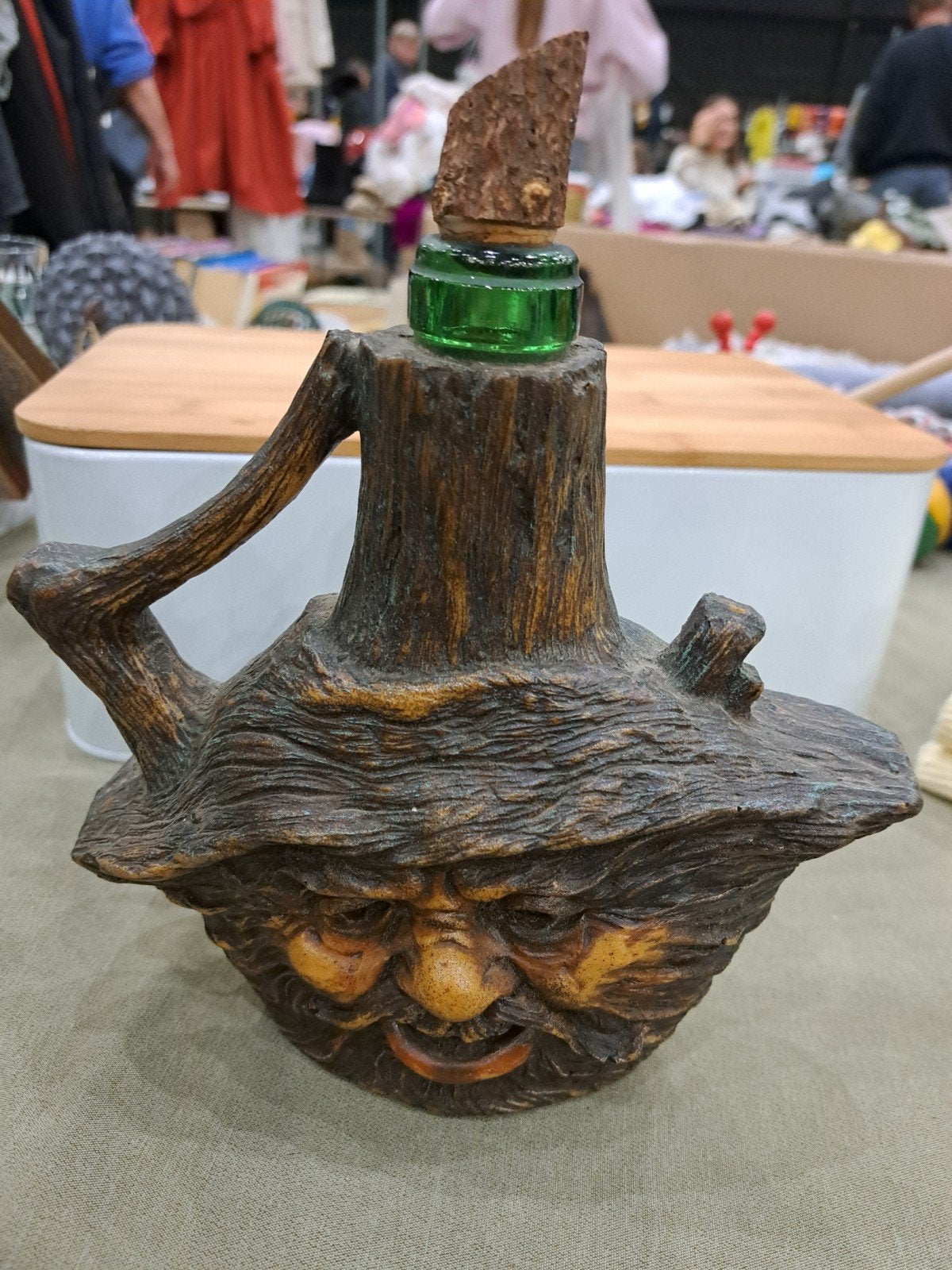 FLESJE MET HANDVAT GEZICHT GLAS MET HARS OMHULSEL, Ophalen of Verzenden