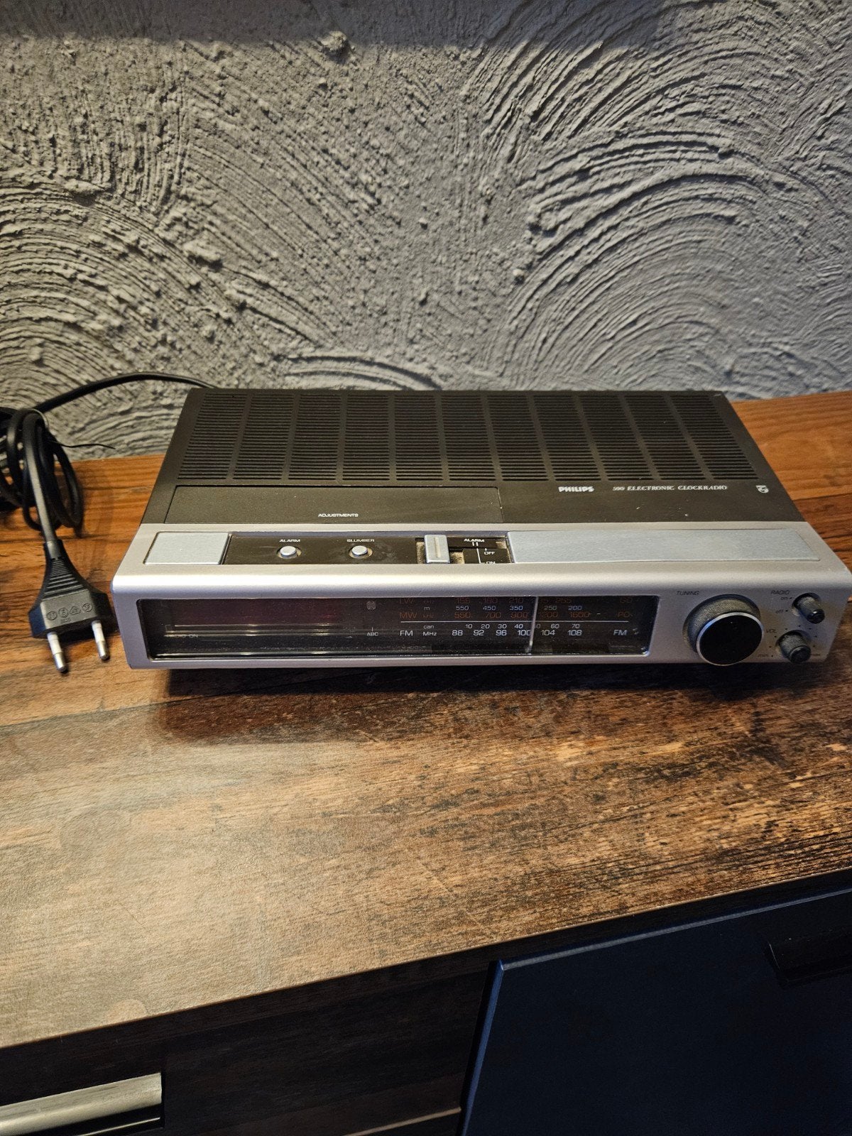 Philips 590 Electronic Clockradio - Vintage Wekker Radio, Ophalen of Verzenden