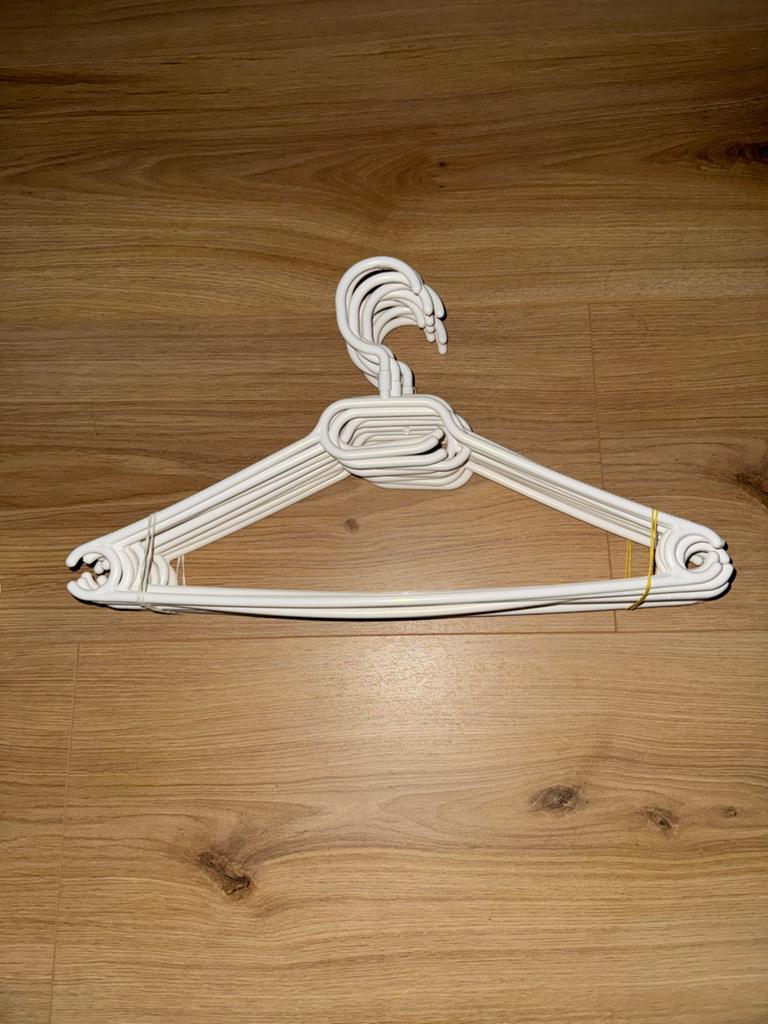 Klerenhangers, Ophalen, Zo goed als nieuw, Kunststof, Kinderen en Volwassenen