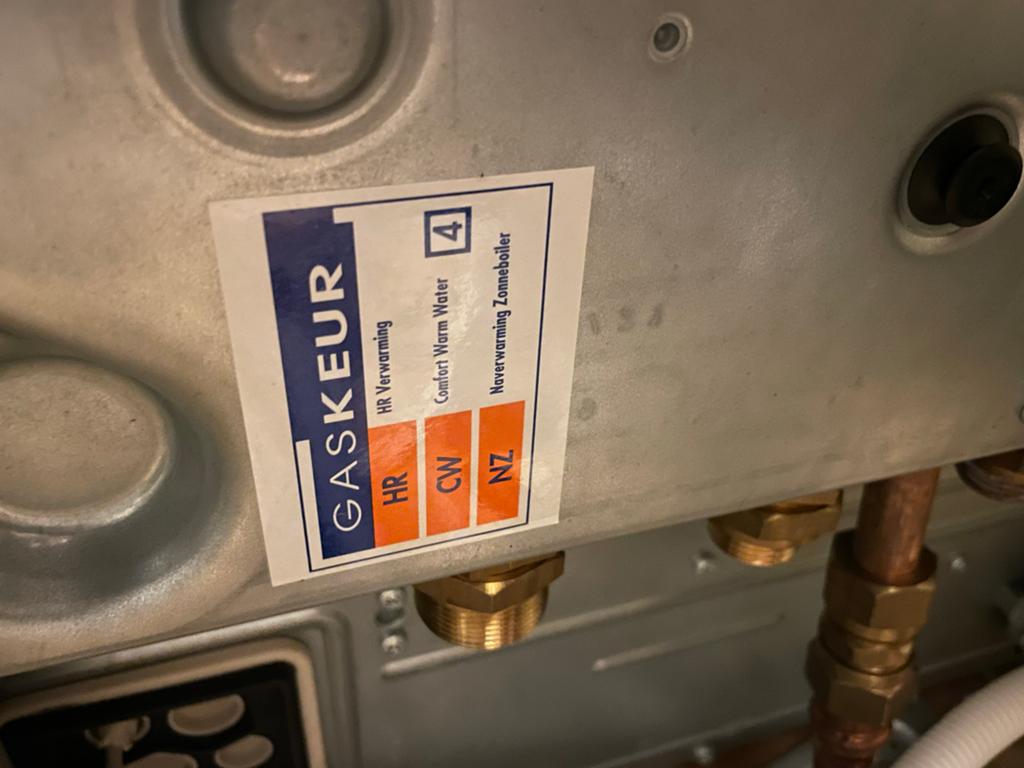 Vaillant VHR CV-ketel uit 2021 - Zo goed als nieuw, 30 tot 80 cm, Hoog rendement (Hr), Cv-ketel of Combi-ketel, Minder dan 60 cm