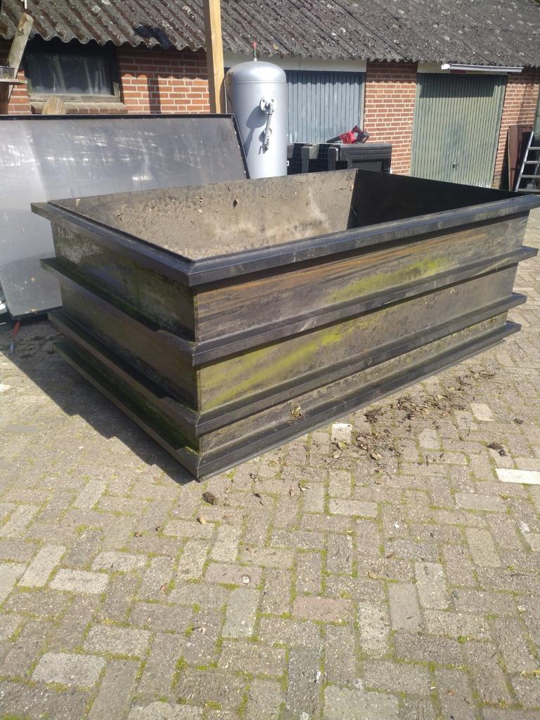 Regenwater opvang quarantaine bak hottub, Ophalen of Verzenden, Gebruikt, Kunststof