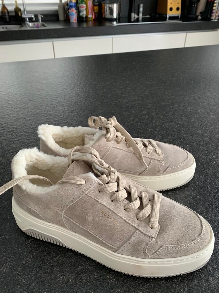 Nubikk suede sneakers maat 39 zgan, Verzenden, Beige, Sneakers of Gympen, Zo goed als nieuw