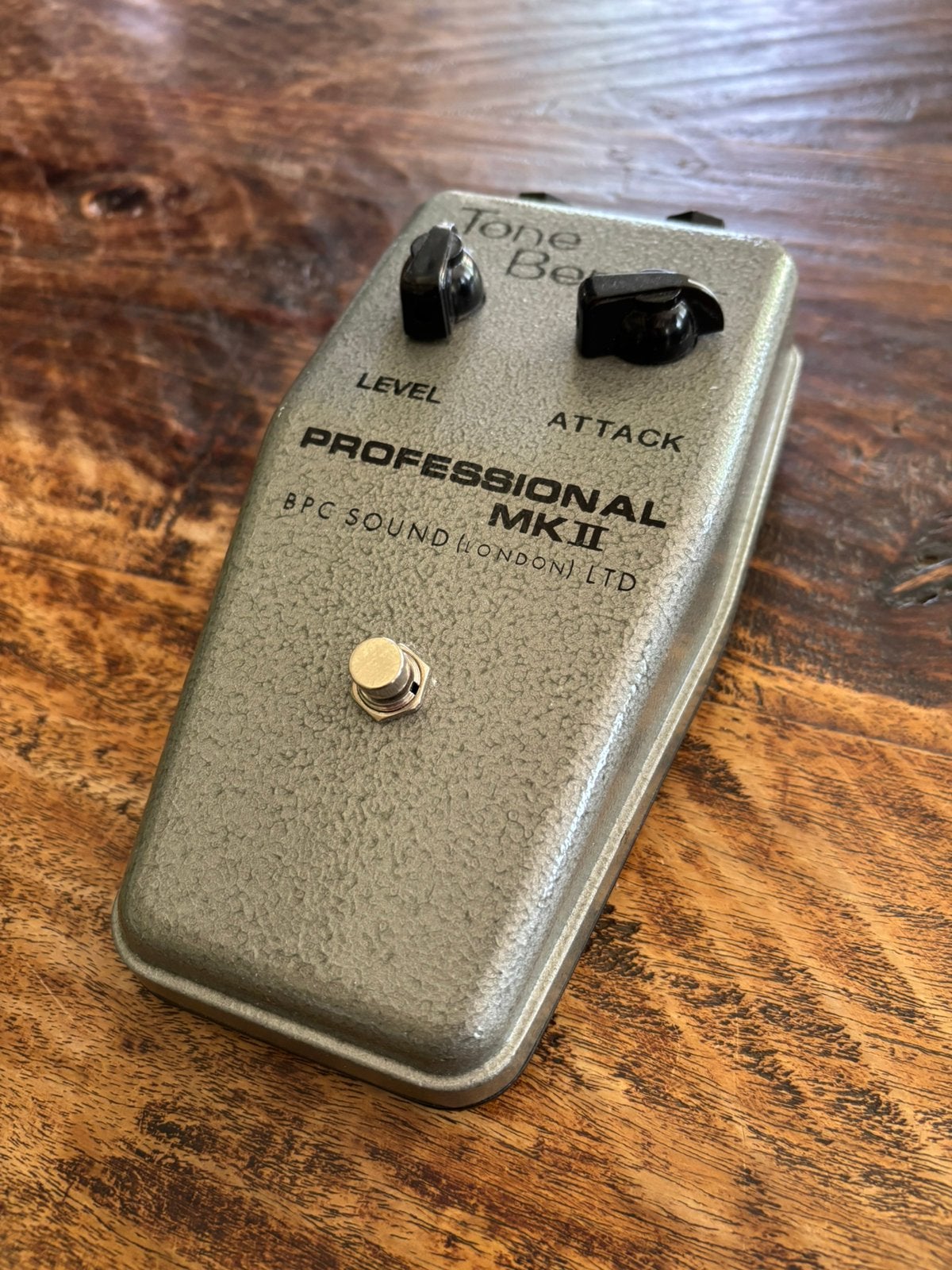 British Pedal Company Tone Bender MKII OC75, Muziek en Instrumenten, Geen, Geen, Ophalen of Verzenden, Zo goed als nieuw