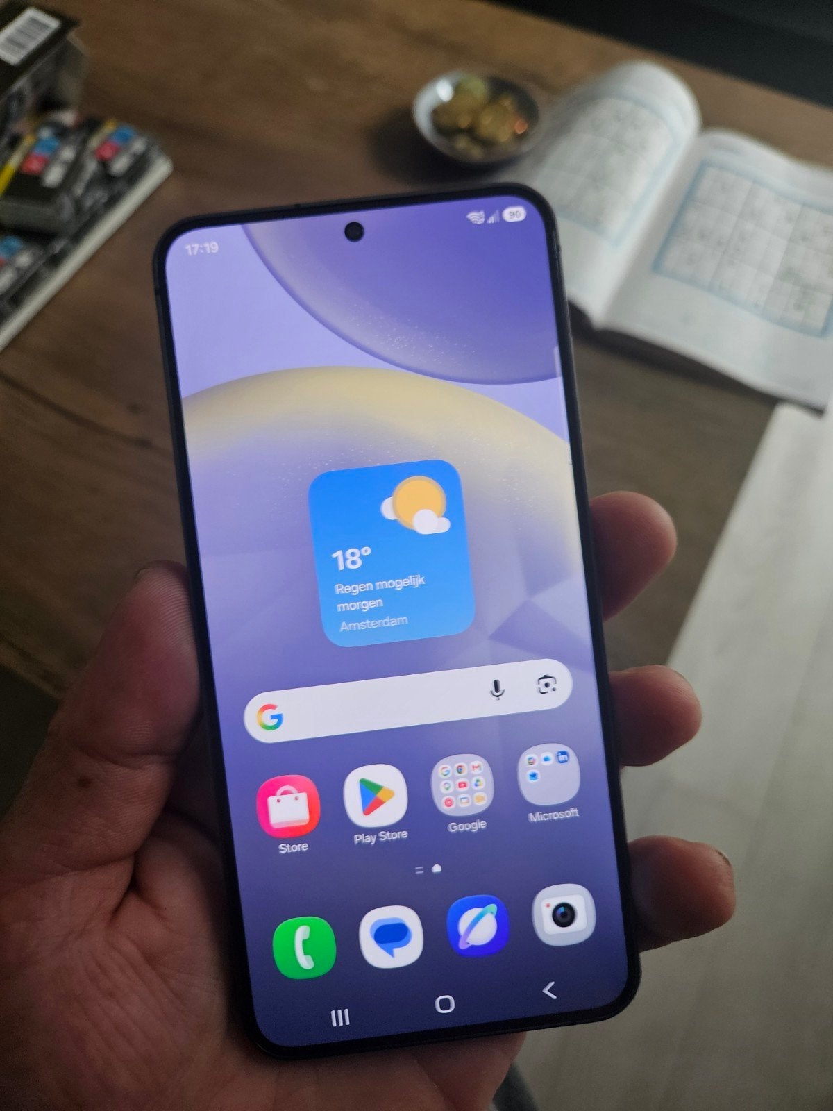 Samsung Galaxy S24 128GB Grijs - Zo goed als nieuw, Galaxy S24, Zwart, Touchscreen, Ophalen of Verzenden