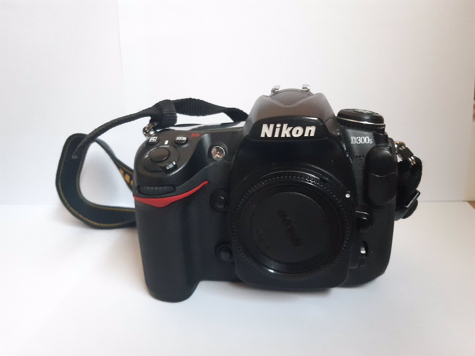 Te koop Nikon D300S Body, Ophalen, Gebruikt, Accu, Nikon