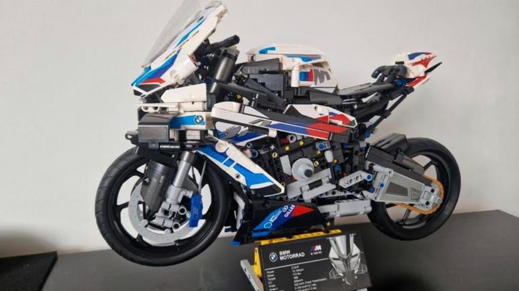 Lego Technic BMW M 1000 RR model, Overige merken, Gebruikt, Ophalen of Verzenden, Groter dan 1:32