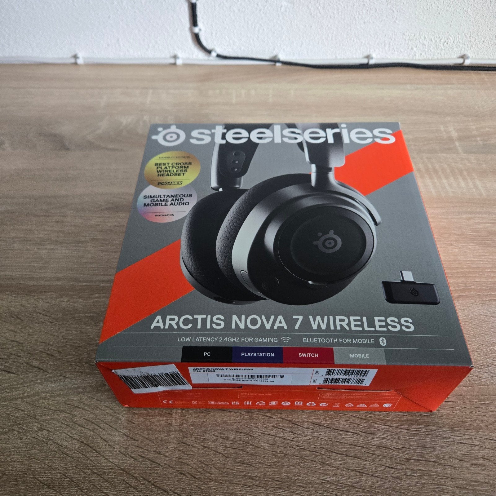 Steelseries Arctis Nova 7 Wireless gen1, Draadloos, On-ear, Ophalen of Verzenden, Zo goed als nieuw