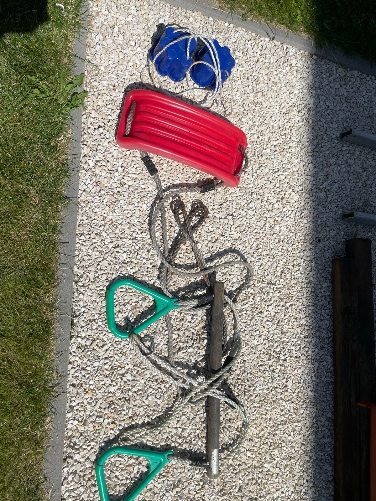 Schommel en rekstok, mogen weg voor iets in de spaarpot, Kinderen en Baby's, Speelgoed | Buiten | Speeltoestellen, Ophalen of Verzenden