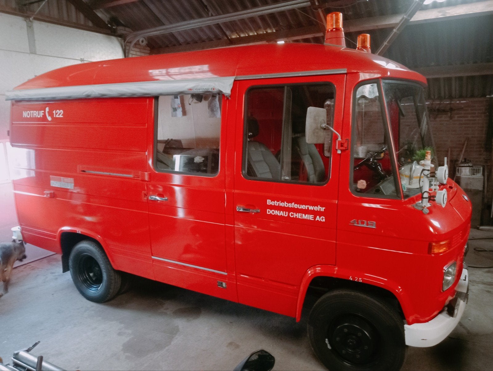Unieke Mercedes Dudo 409 camper als nieuw! 32.000km, Buscamper of Camperbus, Tot en met 2, Handgeschakeld, Particulier
