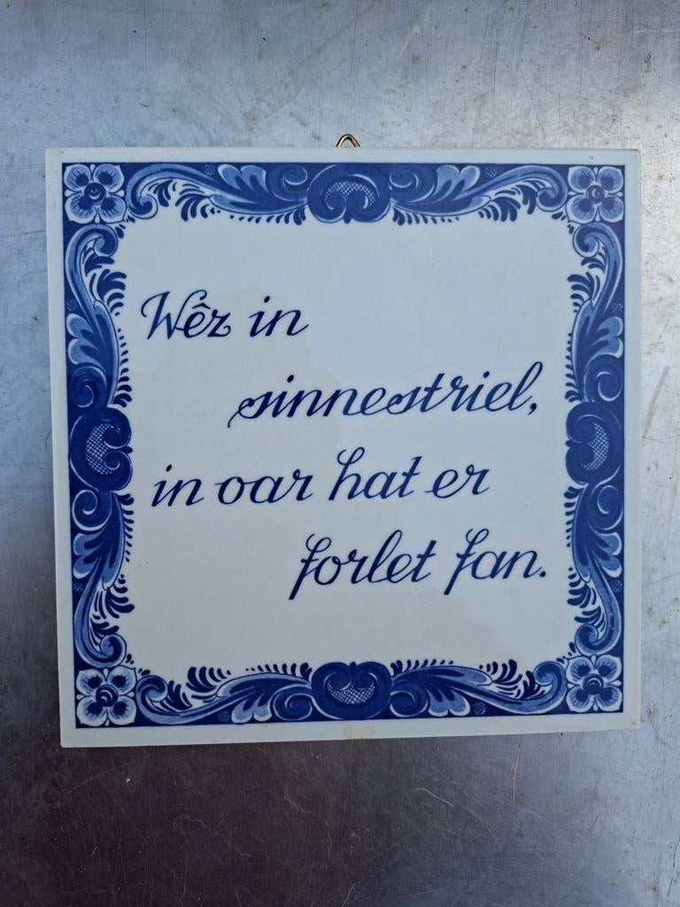 Delfts blauw wandbord met spreuk, Ophalen of Verzenden