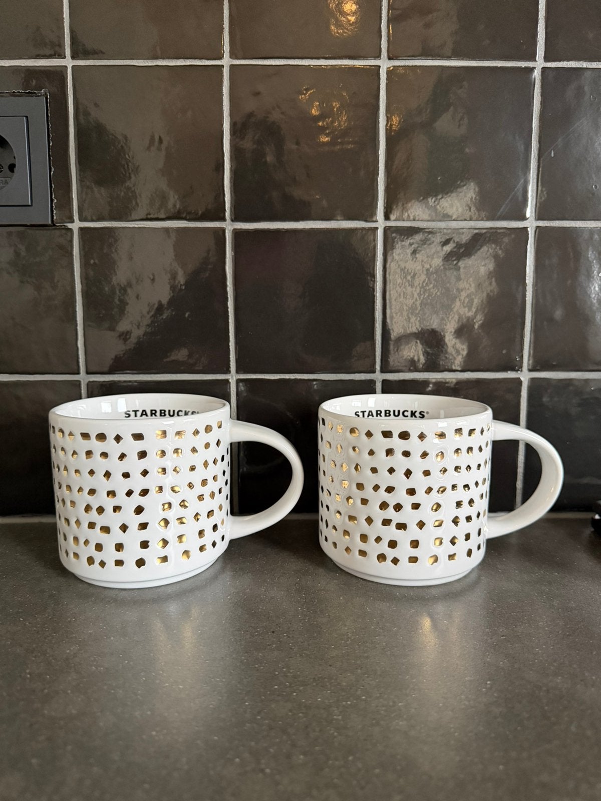 Starbucks mokken, Ophalen of Verzenden, Zo goed als nieuw, Overige stijlen, Kop(pen) en/of Schotel(s)