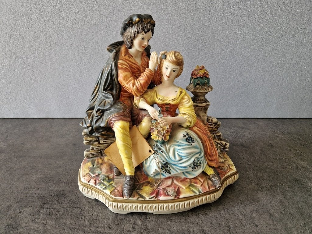 Beeldje Capodimonte, Ophalen, Zo goed als nieuw, Mens