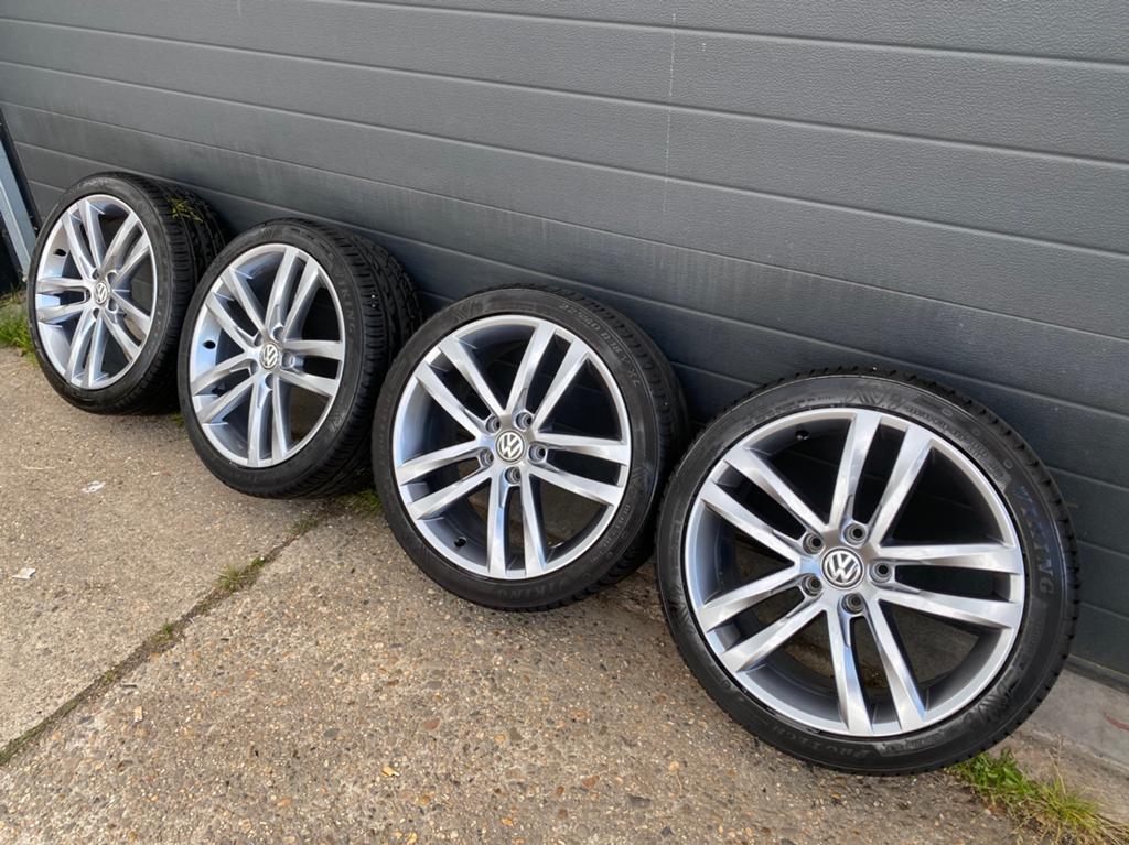 VW Golf 6 7 8 Salvador 18 inch velgen GTI/GTD/R zomerbanden, Auto-onderdelen, Banden en Velgen, 18 inch, Velg(en), Ophalen of Verzenden