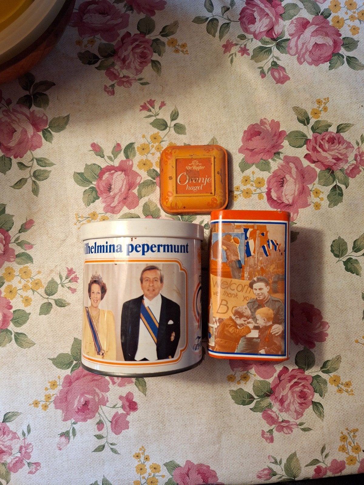 Vintage blikken:Wilhelmina pepermunt, Oranje hagel, Bevrijdi, Verzamelen, Ophalen, Gebruikt, Overige, Overige merken