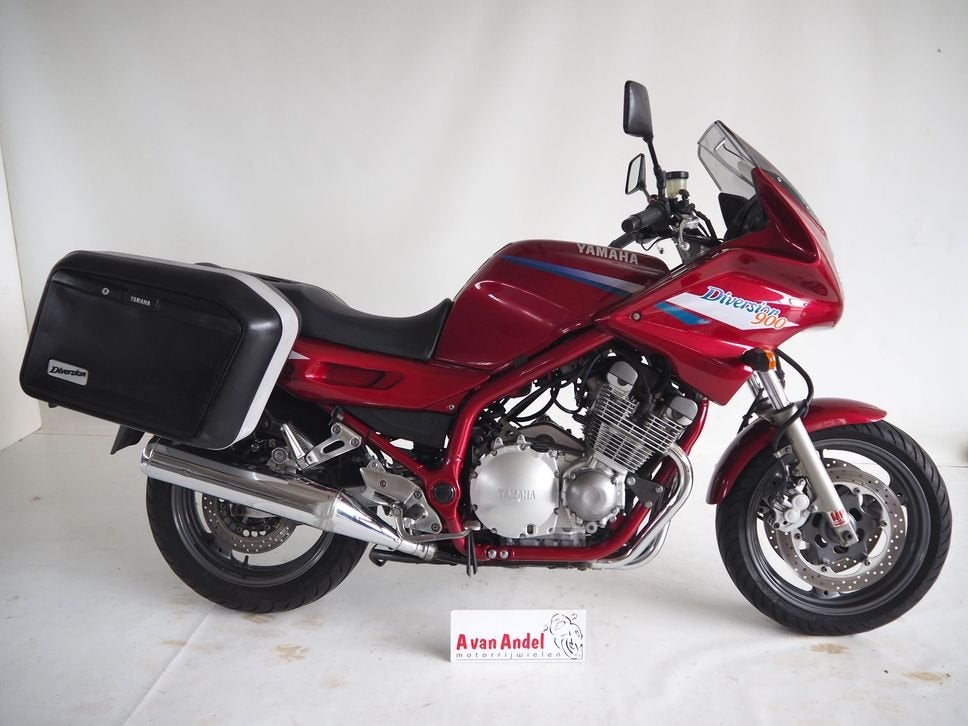 YAMAHA XJ 900 S DIVERSION (bj 1997) 103,584 km, 4 cilinders, Motorrijbewijs A, Bedrijf, Onbekend