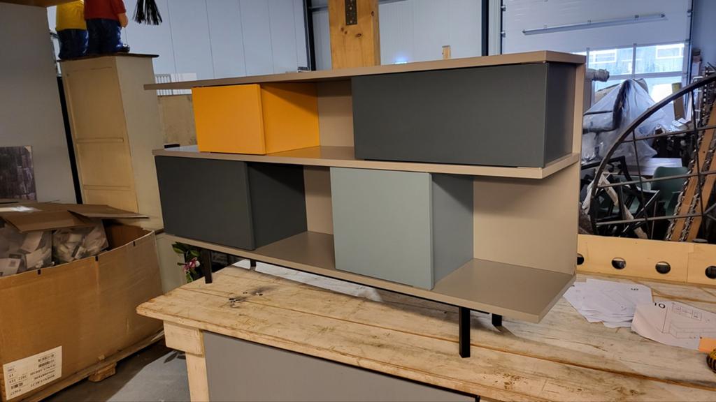 Flower boekenkast, Ophalen, Nieuw, 25 tot 50 cm, 50 tot 100 cm
