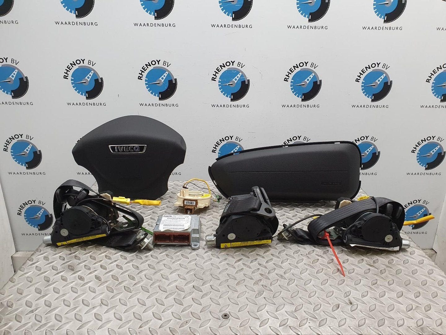 IVECO DAILY Daily 35S15 L3H2 RHD AIRBAG SET 2014, Gebruikt, -, -, Ophalen of Verzenden