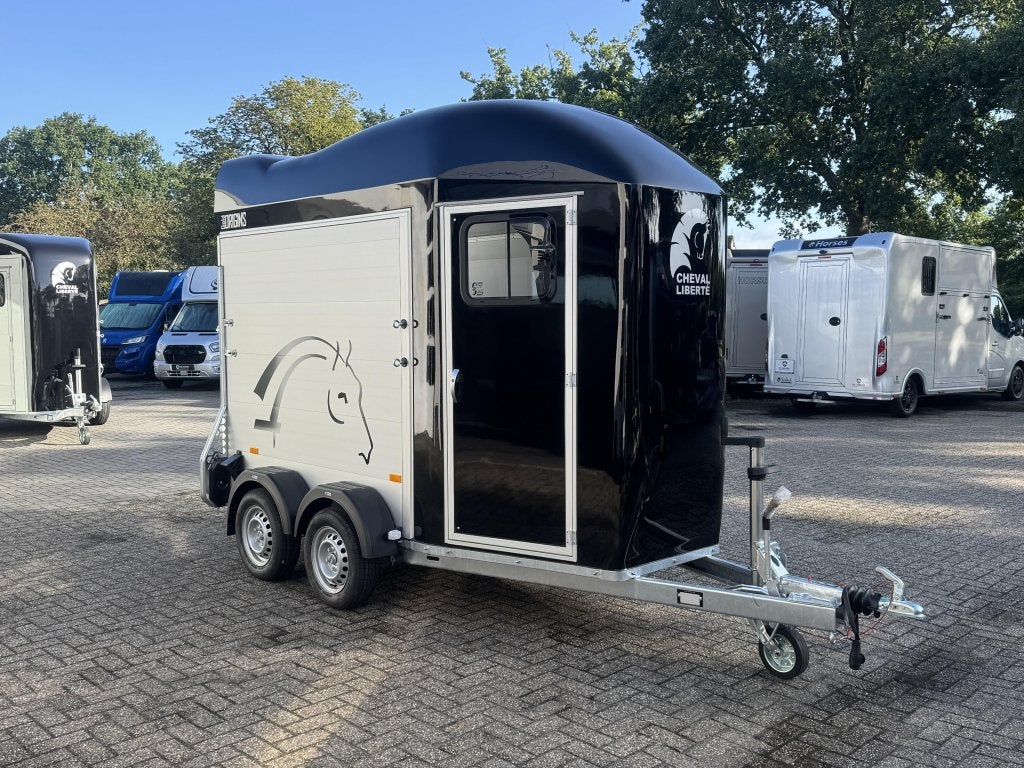 Cheval Liberte Trailer Gold One Origins 1600Kg 1,5 Paards, Dieren en Toebehoren, Paarden en Pony's | Trailers en Aanhangwagens