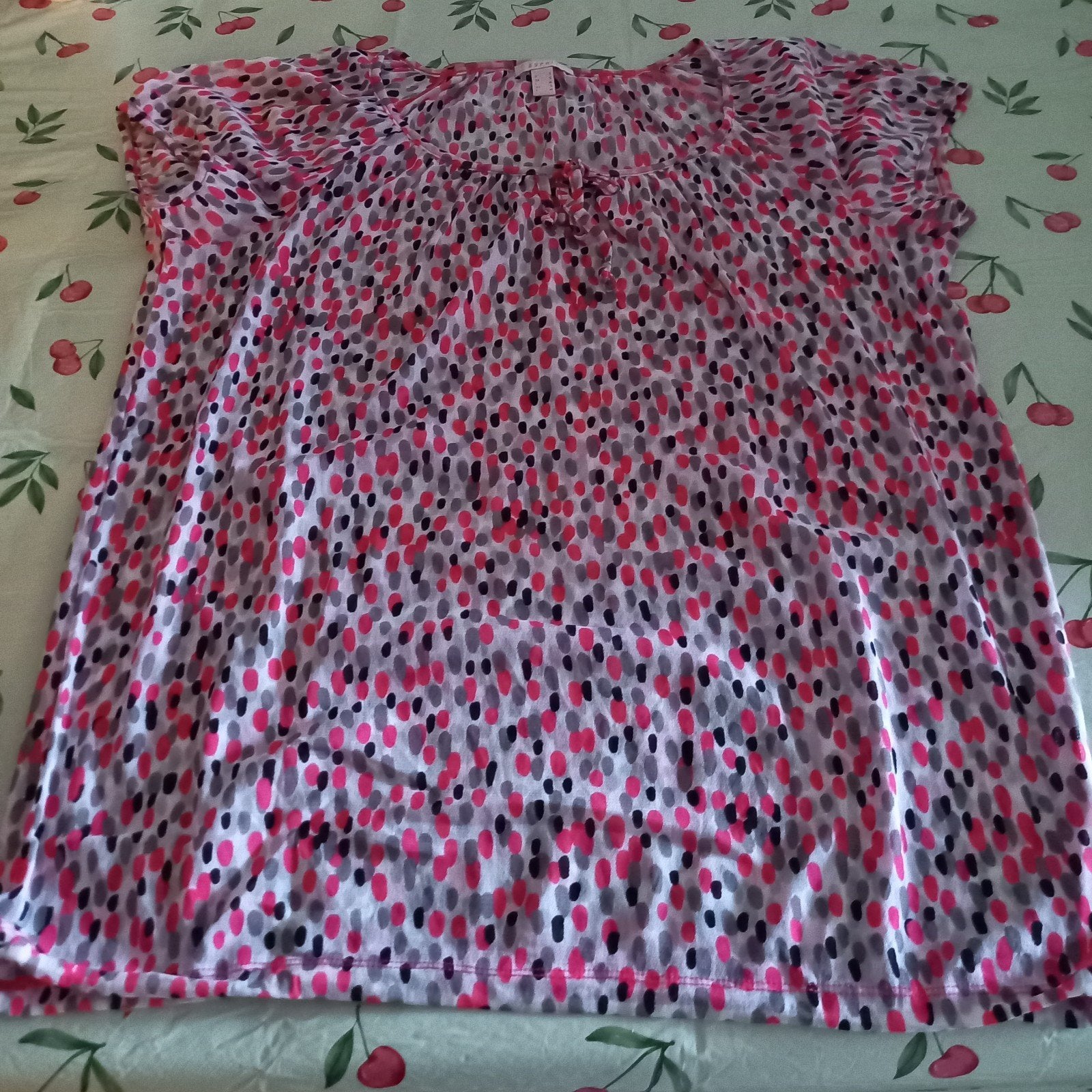 2 shirtjes samen € 2.00, Kleding | Dames, T-shirts, Ophalen, Zo goed als nieuw, Korte mouw