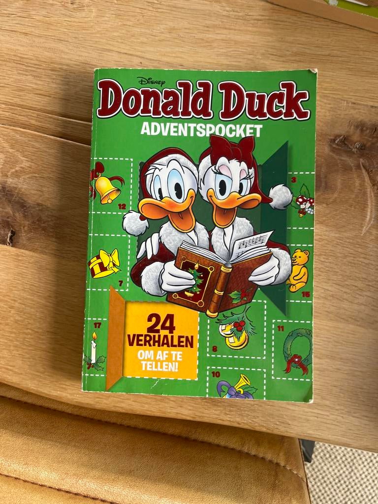Donald Duck Adventspocket en mini pocket, Boeken, Eén stripboek, Ophalen, Gelezen