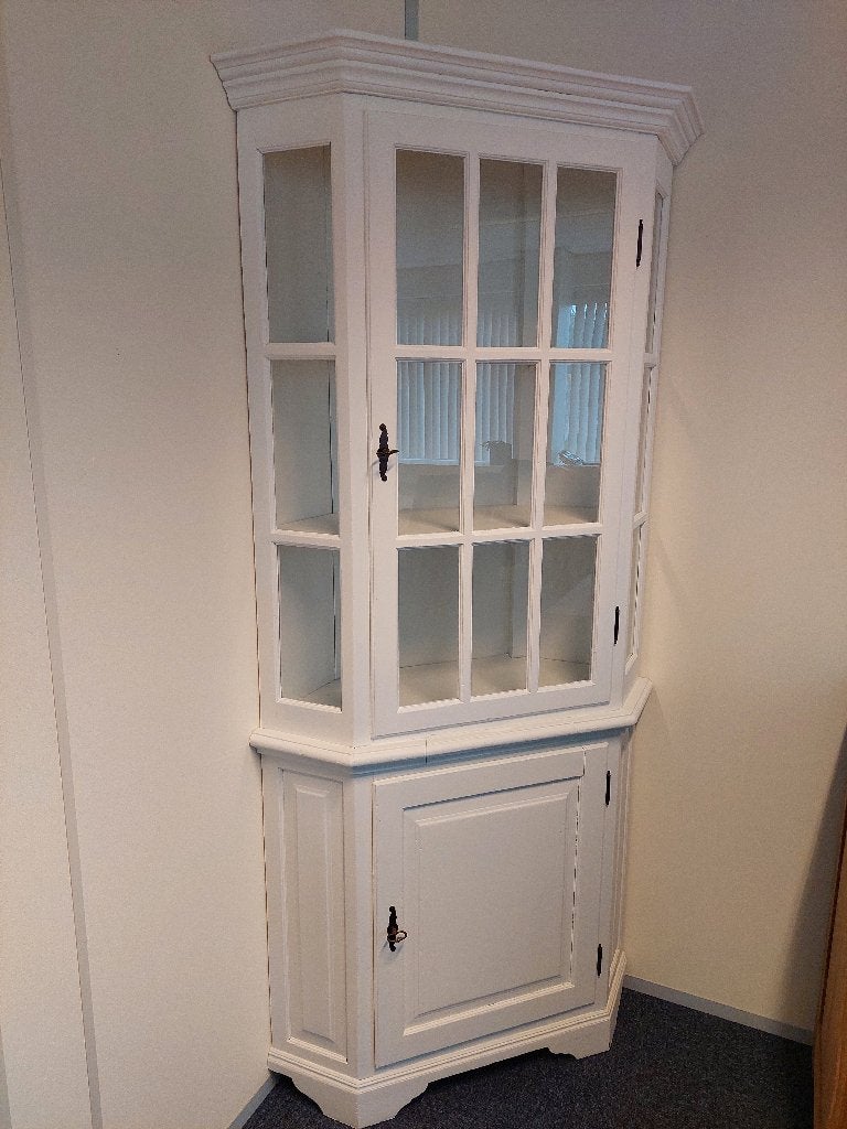 Houten hoekkast, Ophalen of Verzenden