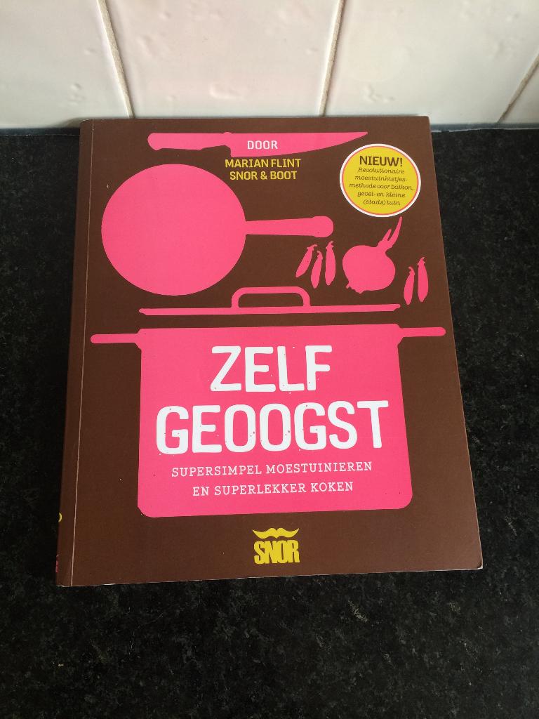 Zelfgeoogst super simpel moestuinieren door Marian Flint, Marian Flint, Gezond koken, Ophalen of Verzenden, Zo goed als nieuw