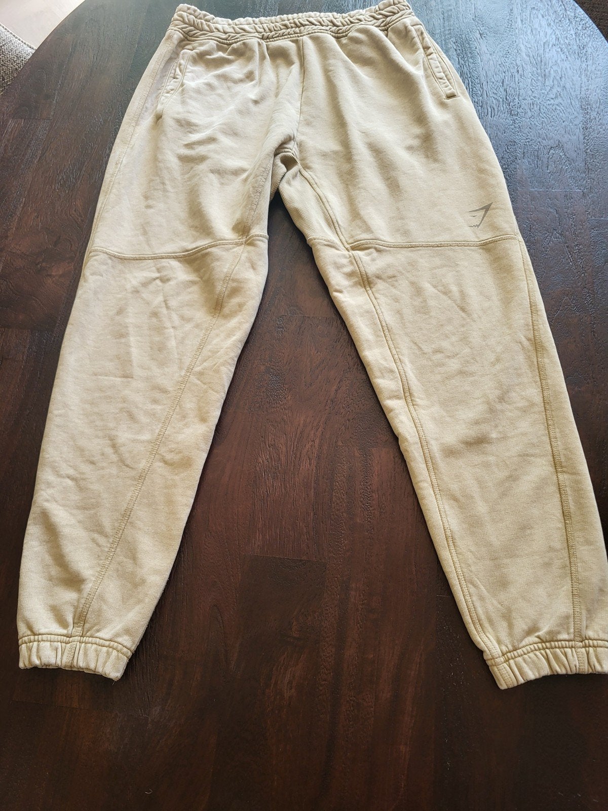 Gymshark Joggers - Goede staat, Maat 48/50 (M), Ophalen of Verzenden, Zo goed als nieuw, Gymshark