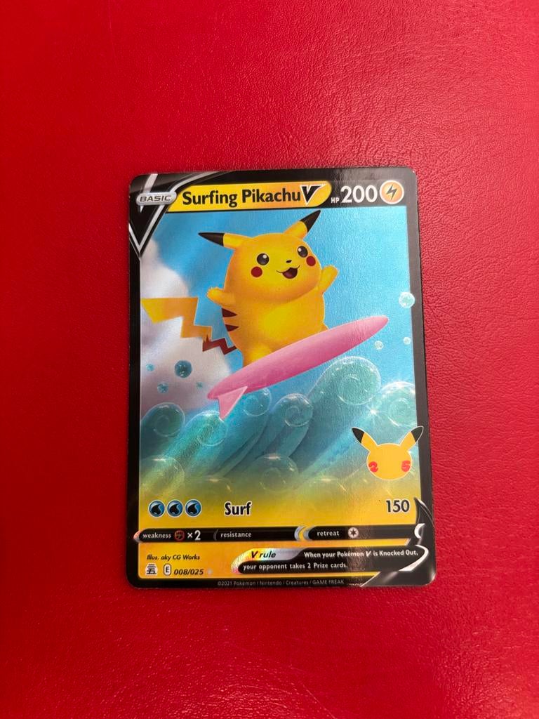 Pokémon Kaart: Surfing Pikachu V (008/025) Celebrations, Ophalen of Verzenden, Zo goed als nieuw, Losse kaart