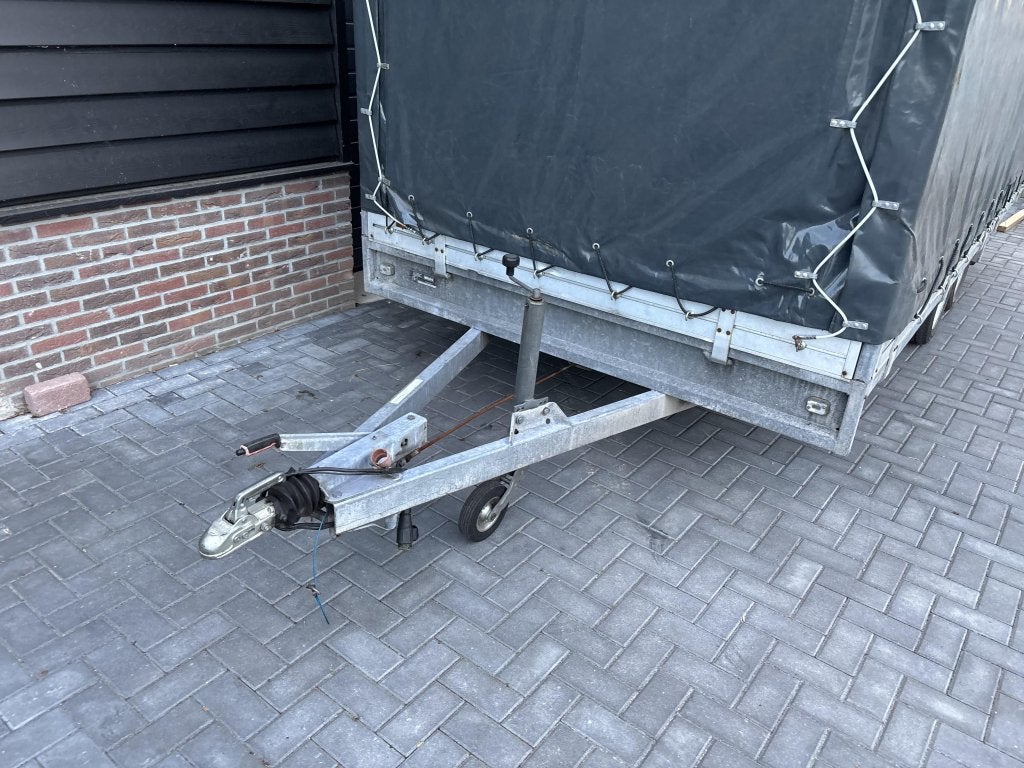 Hulco plateauwagen Huifaanhanger huifaanhangwagen 3000 kg, Gebruikt