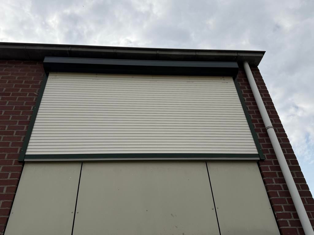Rolluik voor raam - Bescherming en isolatie, Ophalen of Verzenden, Gebruikt, Crème of Beige, 150 tot 200 cm