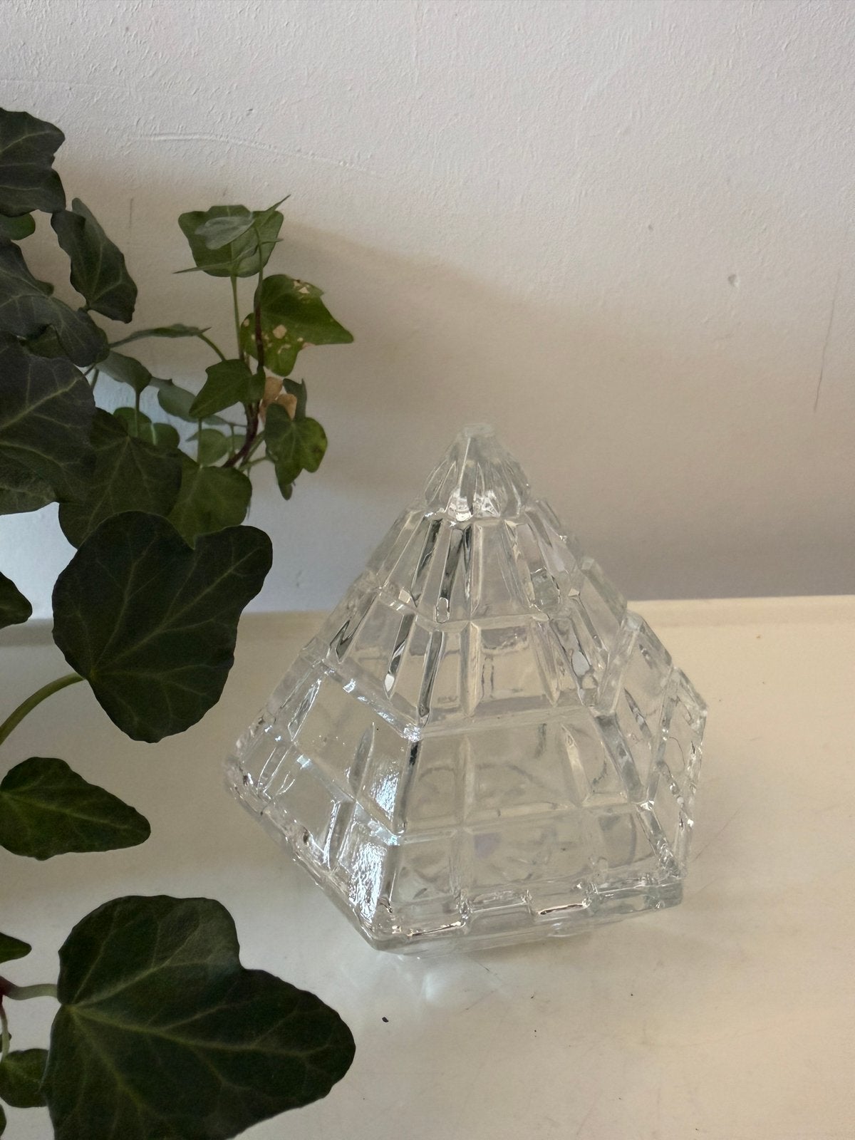Royal Crystal Rock opbergdoosje piramide, Ophalen of Verzenden