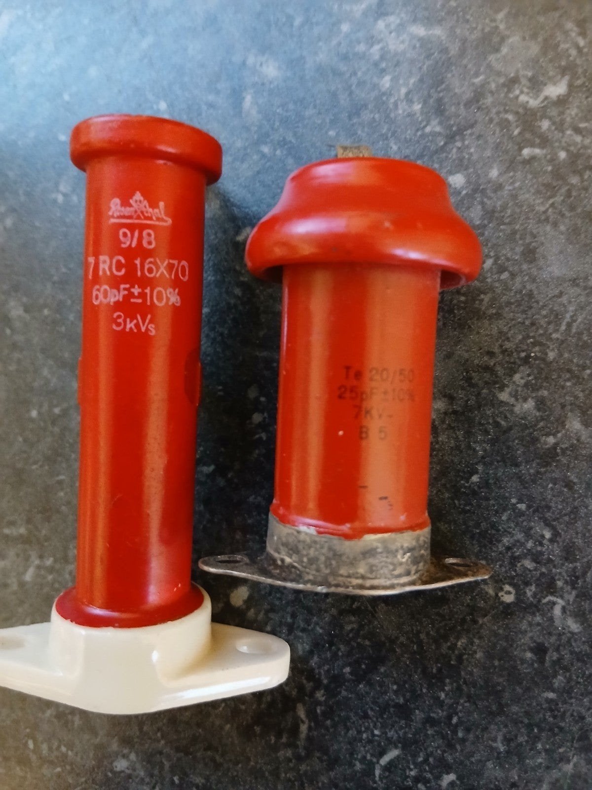 Condensators, Ophalen of Verzenden