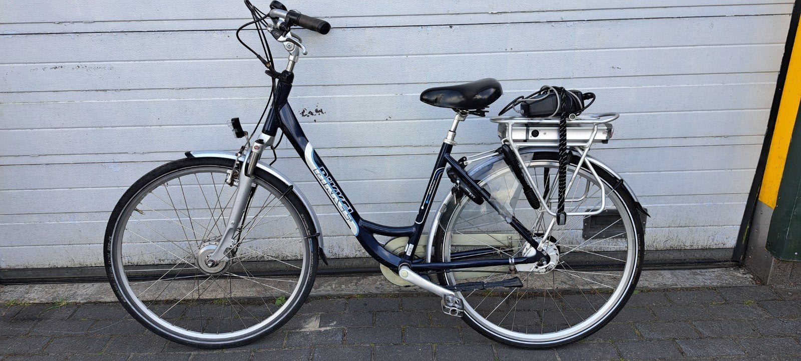Zeer nette Bikkel Gouden Leeuw 4800km elektrische fiets, Zo goed als nieuw, 51 tot 55 cm, 50 km per accu of meer, Ophalen