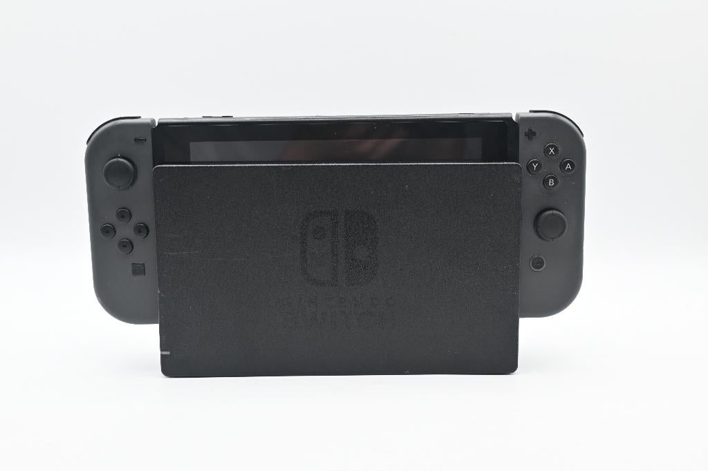 Nintendo Switch 32GB, Spelcomputers en Games, Spelcomputers | Nintendo Switch, -, Ophalen of Verzenden, Zo goed als nieuw, Info@buy-sell.nl