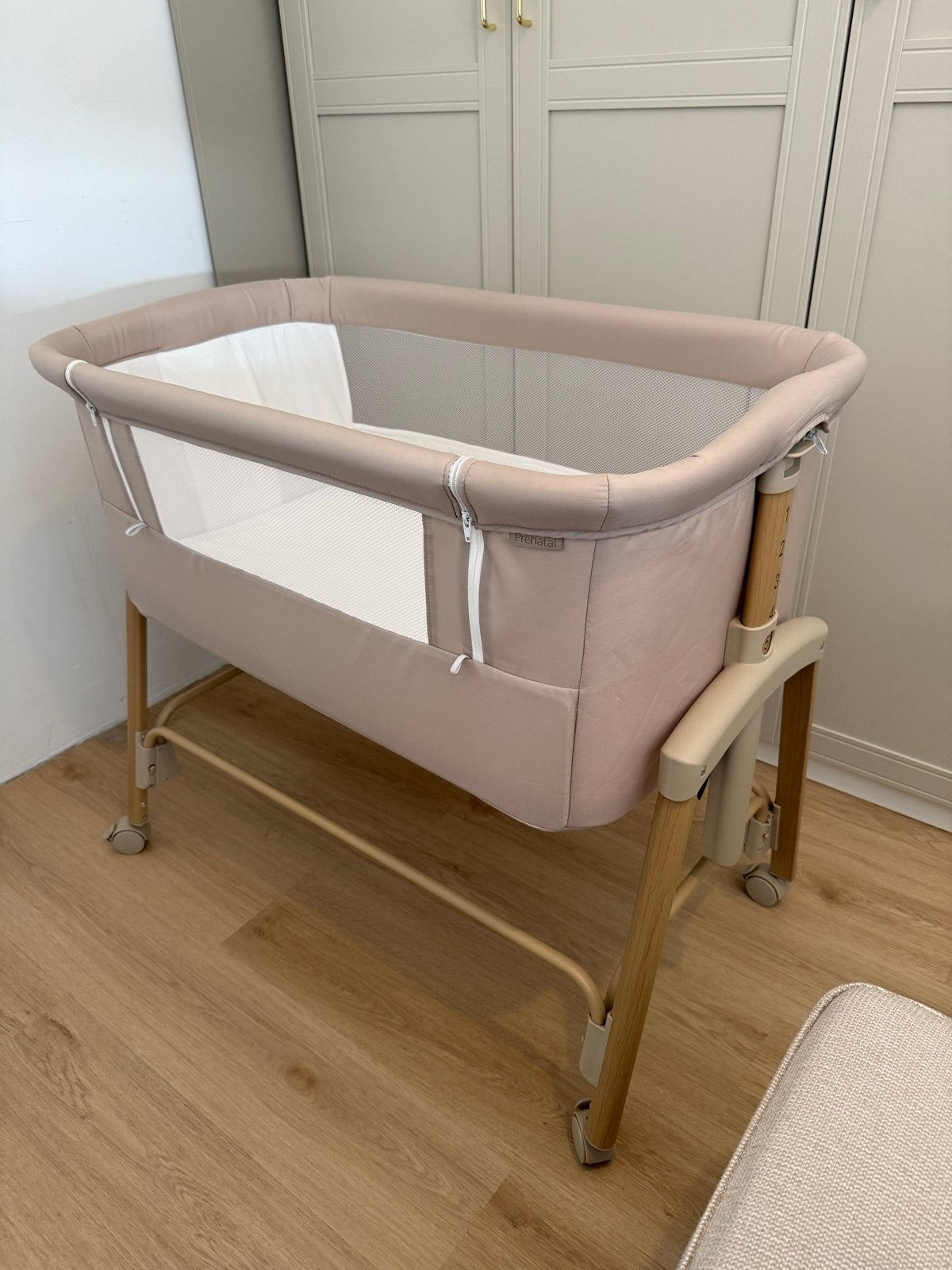 Prenatal co-sleeper wieg - Beige, Kinderen en Baby's, Ophalen of Verzenden, Zo goed als nieuw, Wieg