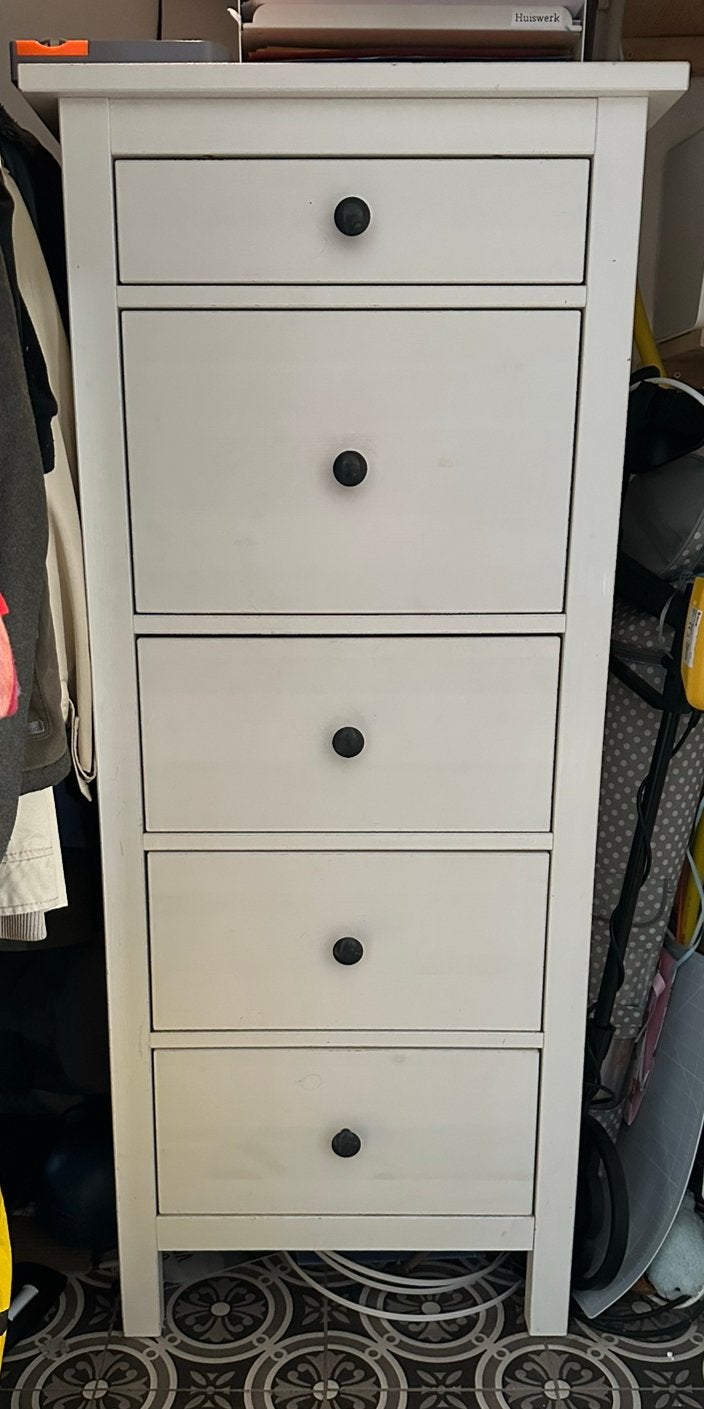 Hemnes ladekast- wit massief hout, Huis en Inrichting, Ophalen, Gebruikt, 5 laden of meer, 100 tot 150 cm