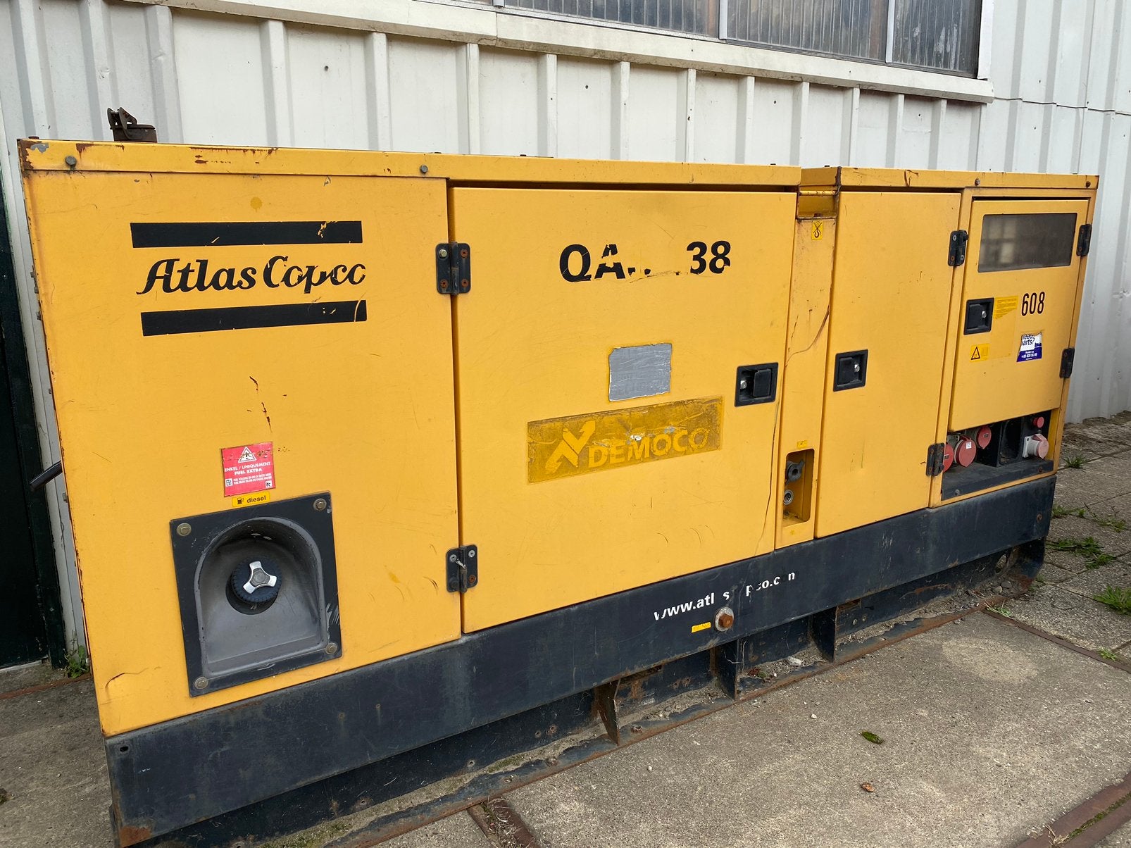 Atlas Copco QAS 138 diesel generator, Ophalen, Zo goed als nieuw, Dieselolie