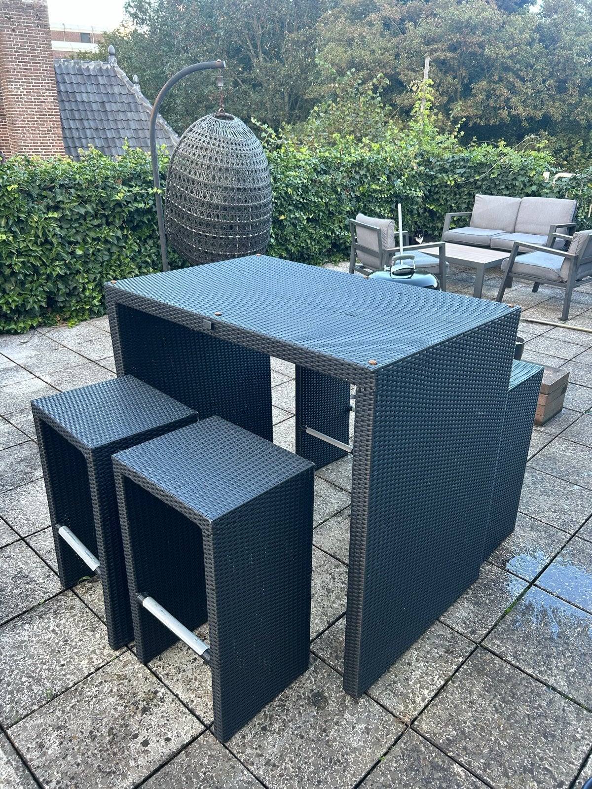Gebruikte tuinset met 4 krukken - direct af te halen, Ophalen, 4 zitplaatsen, Gebruikt, Eettafel