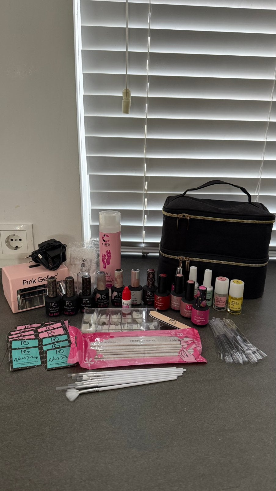 complete Pink Gellac Starterset LED-lamp kleuren accessoires, Ophalen of Verzenden, Nieuw, Handen en Nagels