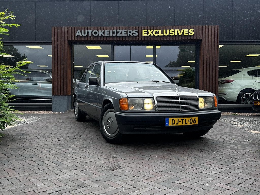 Mercedes-Benz 190-serie 1.8 E Basic automaat, Auto's, Mercedes-Benz, Bedrijf, Te koop, 190-Serie, Centrale vergrendeling, Benzine